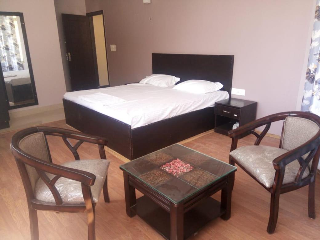 Hotel-78 Pithorāgarh 외부 사진